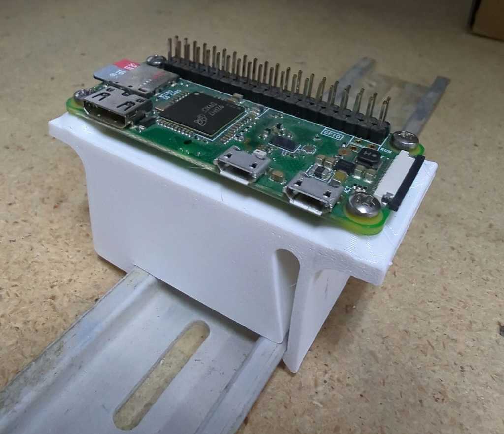 Support de montage DIN pour Raspberry Pi Zero