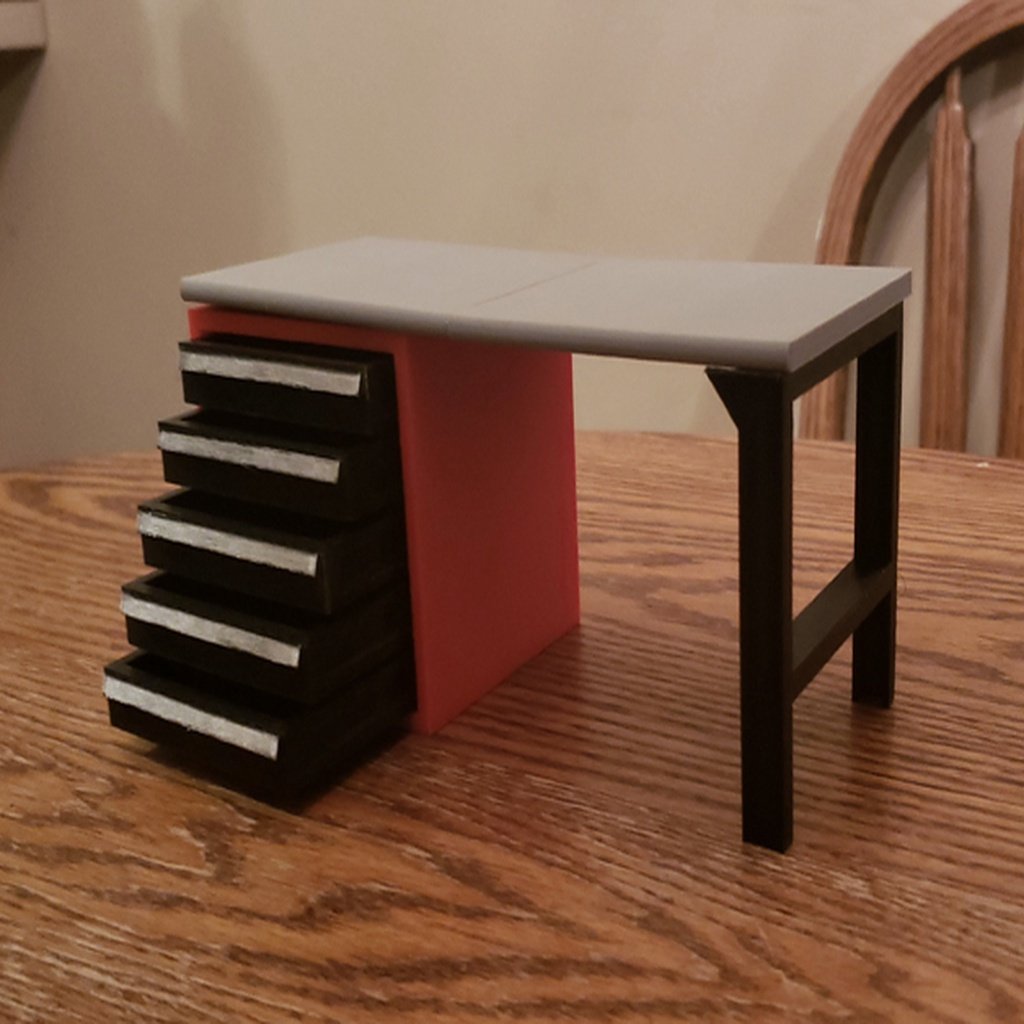 Établi d'atelier Skala avec armoire à outils - Parfait pour RC et Modèles