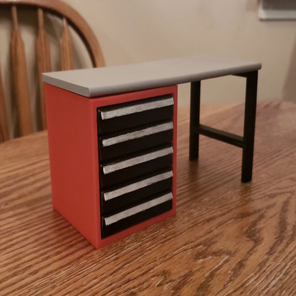 Établi d'atelier Skala avec armoire à outils - Parfait pour RC et Modèles