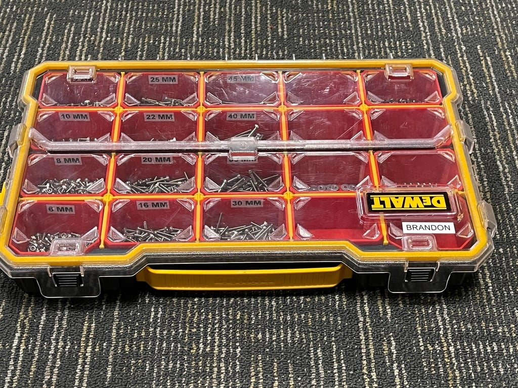 Boîtes d'organisation DEWALT à 20 compartiments pour petites pièces