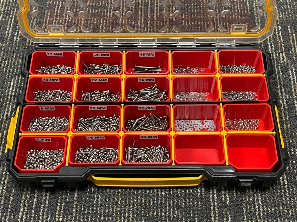 Boîtes d'organisation DEWALT à 20 compartiments pour petites pièces