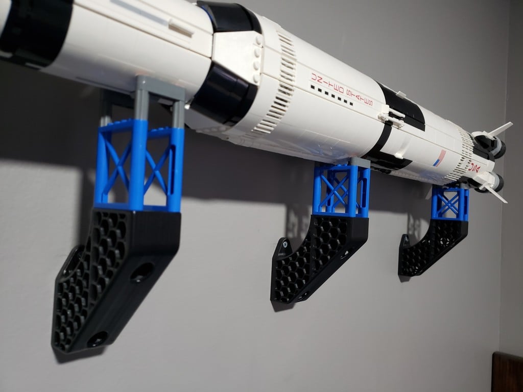 Support mural pour la maquette Lego Saturn V