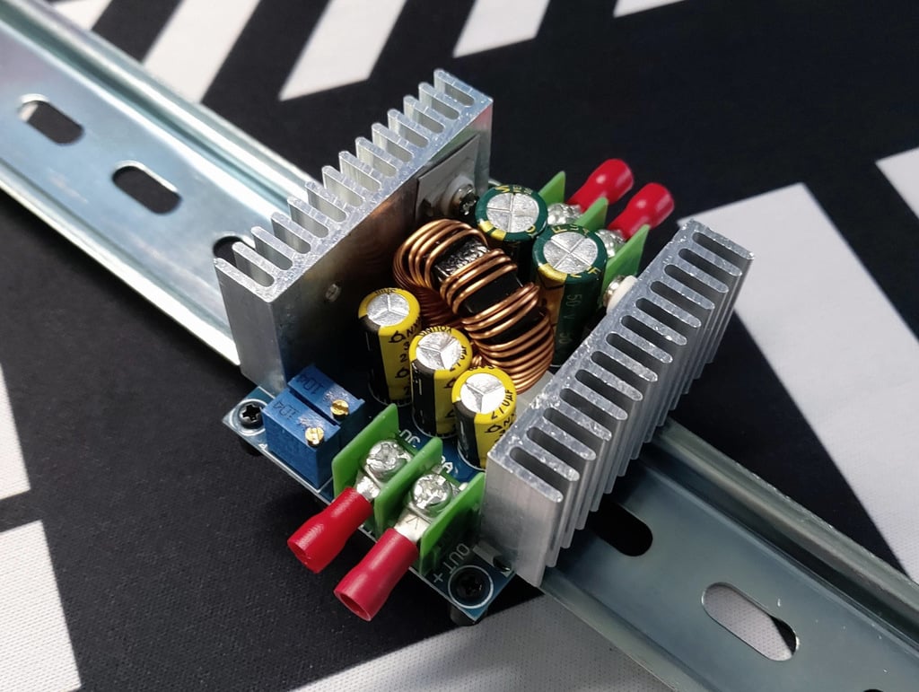 Support de rail DIN pour convertisseur Buck 20A 300W