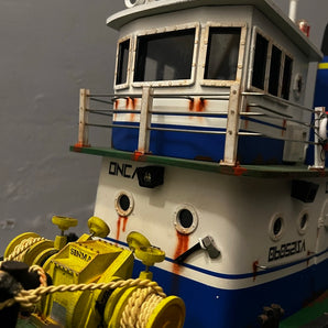 Treuil d'ancre pour remorqueurs et bateaux de travail