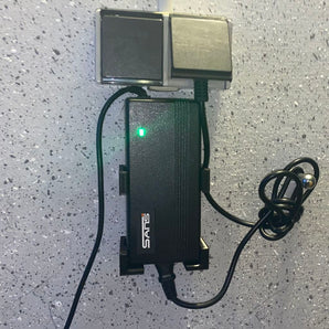 Support mural pour chargeur de batterie de vélo électrique NCM (Type DC483DE 48V 3A)