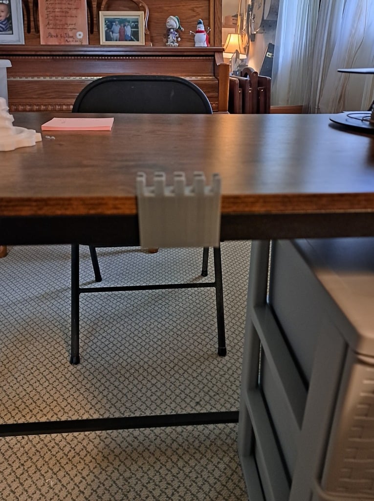 Support de câble pour bureau