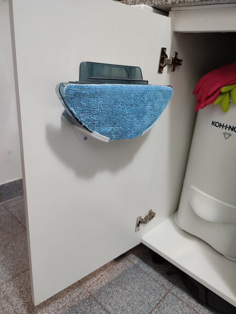 Support de montage pour réservoir d'eau d'aspirateur robot Gadnic