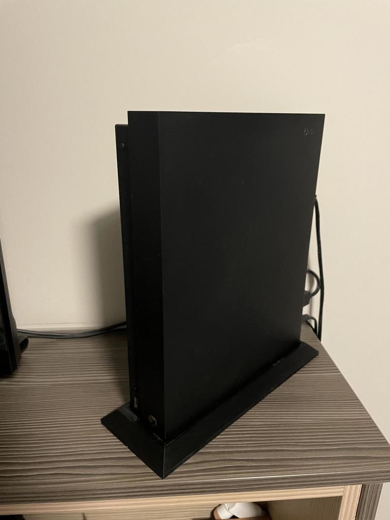 Xbox One X Vertikal Stand