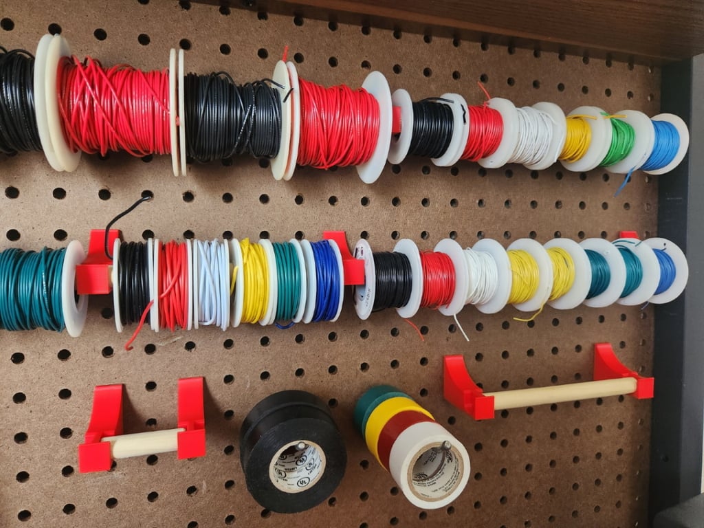 Support de bobines de fil modulaires pour pegboard