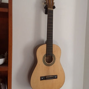 Support mural pour guitare

Conception robuste pour modèles acoustiques et électriques