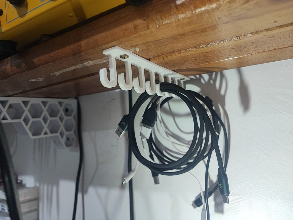 Sous le support de câble / crochet