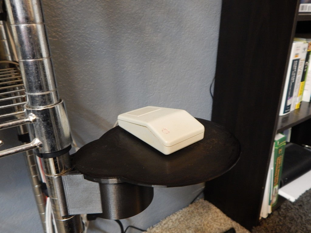 Tapis de souris pour étagères Wire avec clips