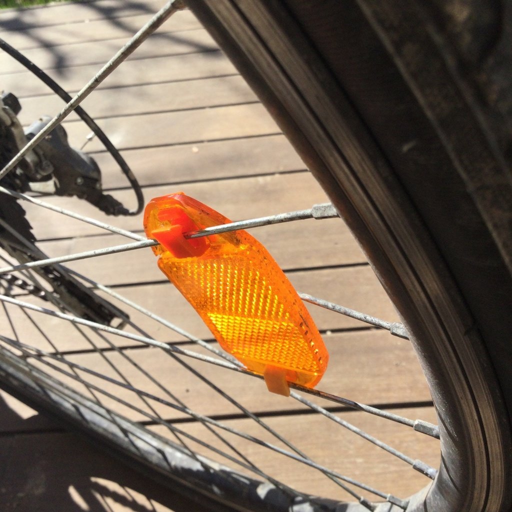 Clip de support de réflecteur à rayons de roue de bicyclette