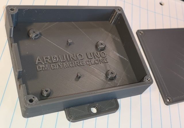 Boîte Arduino avec volets de montage et couvercle pour clone DM DIYMORE