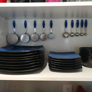 Support de tasse à mesurer et de cuillère pour étagère d'armoire