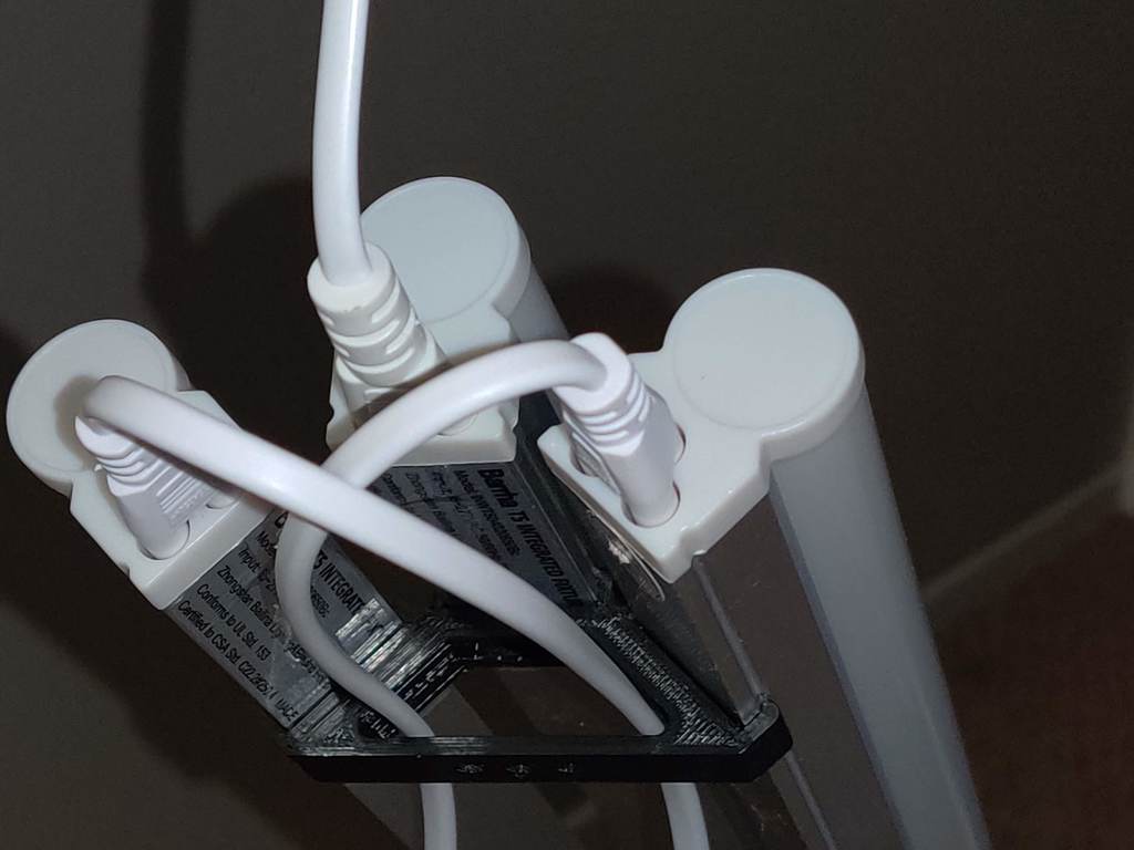 Support de plafond pour trois lampes LED Barrina T5
