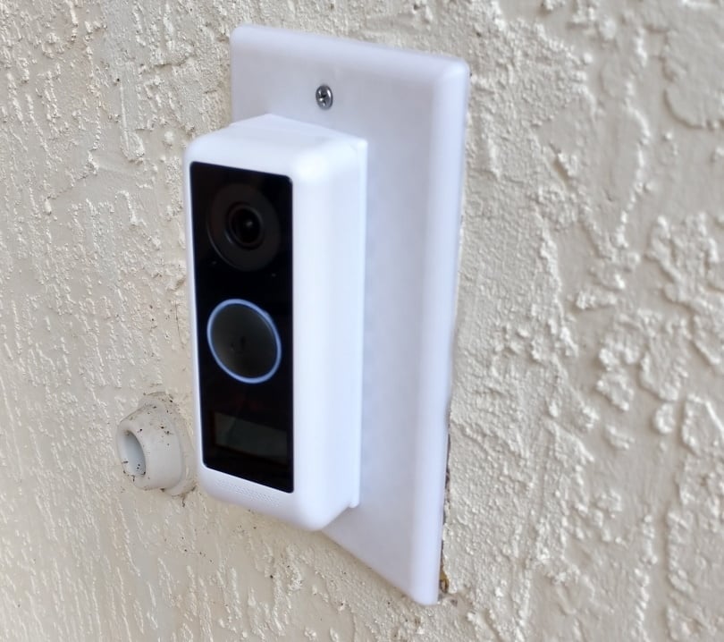 Plaque murale Ubiquiti G4 pour sonnette Nutone