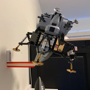 Montage murale pour Lego Lunar Lander