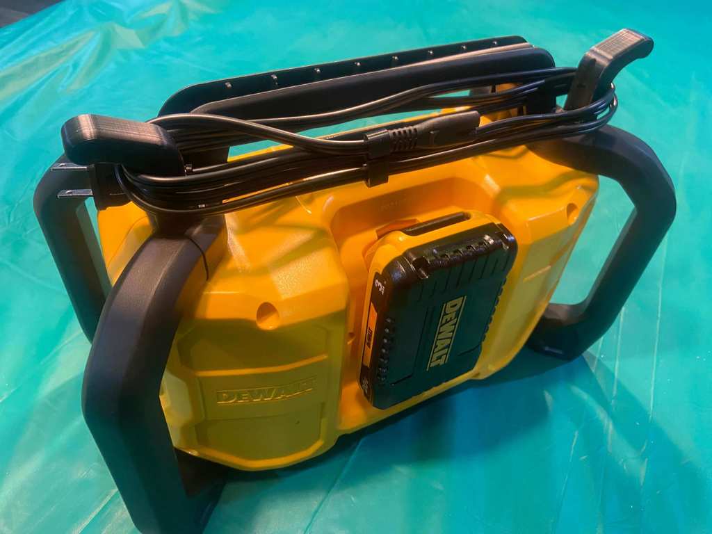 Support de câble radio DeWalt DCR028