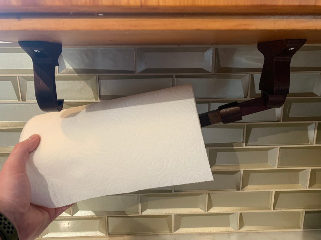 Porte-serviettes en papier pour armoire basse avec bras pivotant