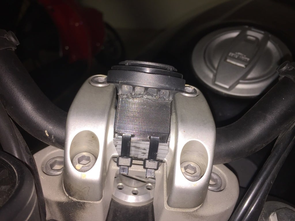 Support de téléphone robuste pour guidon de moto