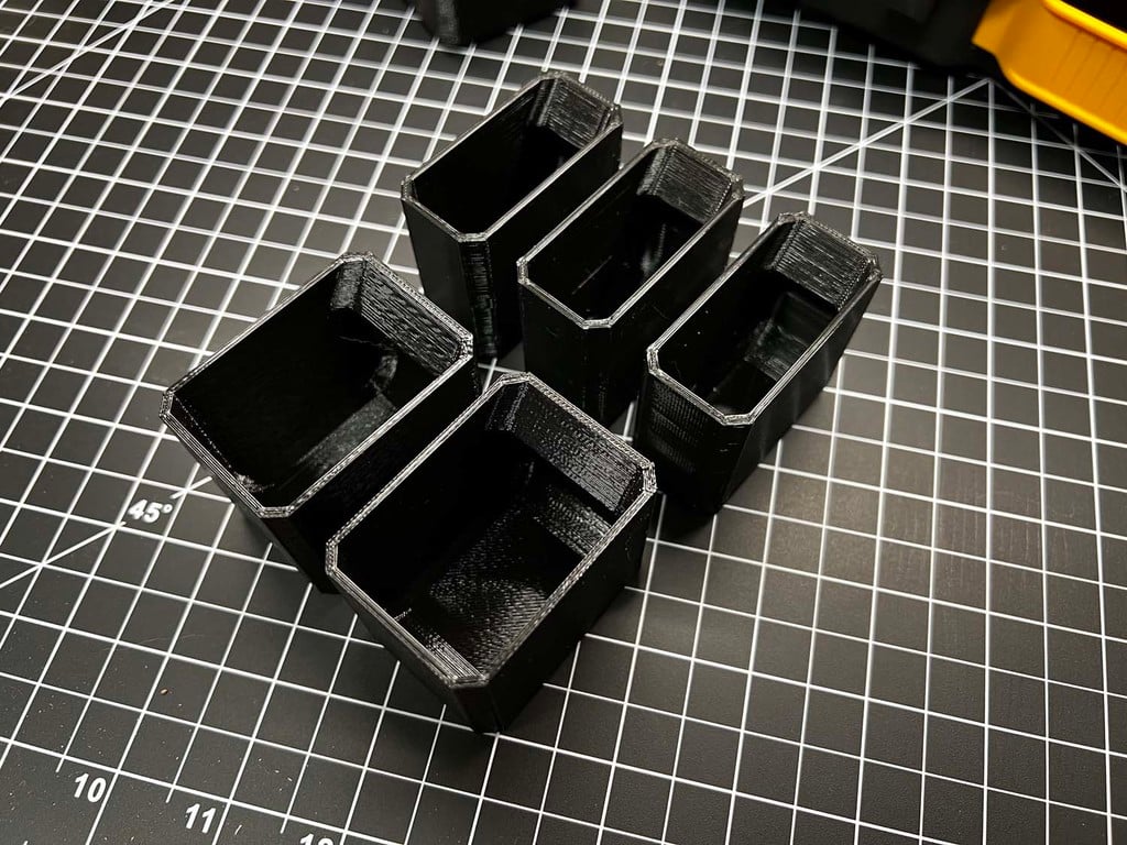Boîtes d'organisateur modulaires pour petites pièces