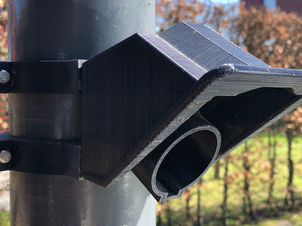 Support de câble de charge Mennekes type 1 pour mur/poteau (poteau de port de voiture de 110 mm)