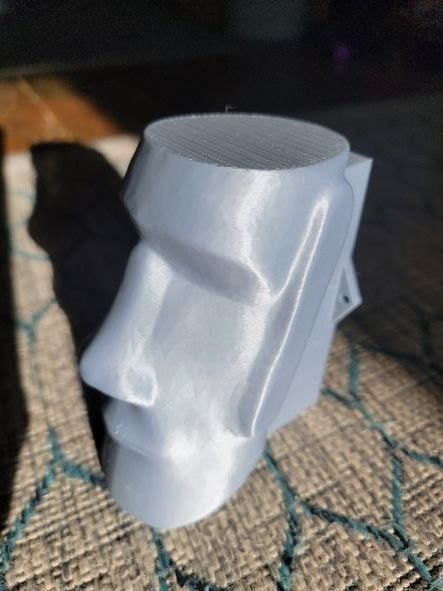 Support mural pour casque Moai Île de Pâques avec trous de vis
