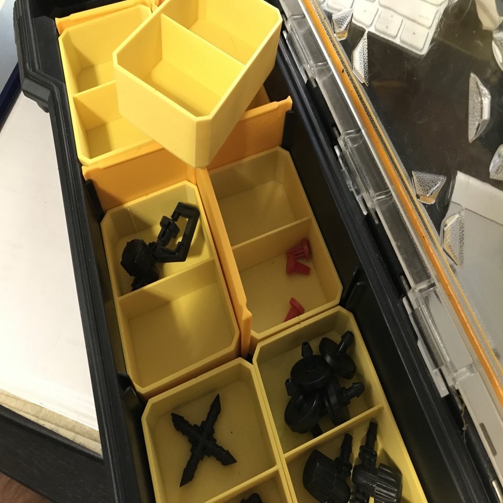 Inserts Dewalt Pro pour petites pièces - pour organisateurs à 10 et 20 compartiments