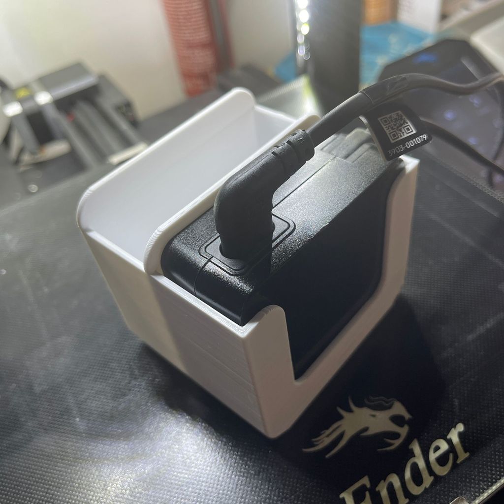 Support sous le bureau pour l'adaptateur d'alimentation de l'Odyssey G5 de Samsung
