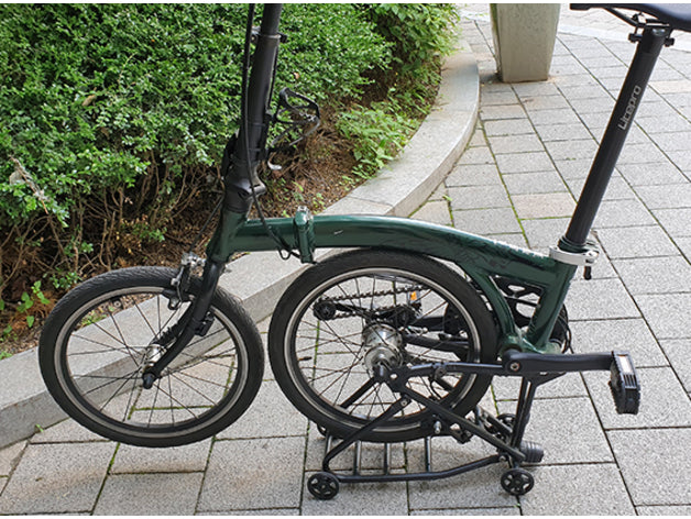 Support fixe pour porte-bidon de vélo avec serre-câbles