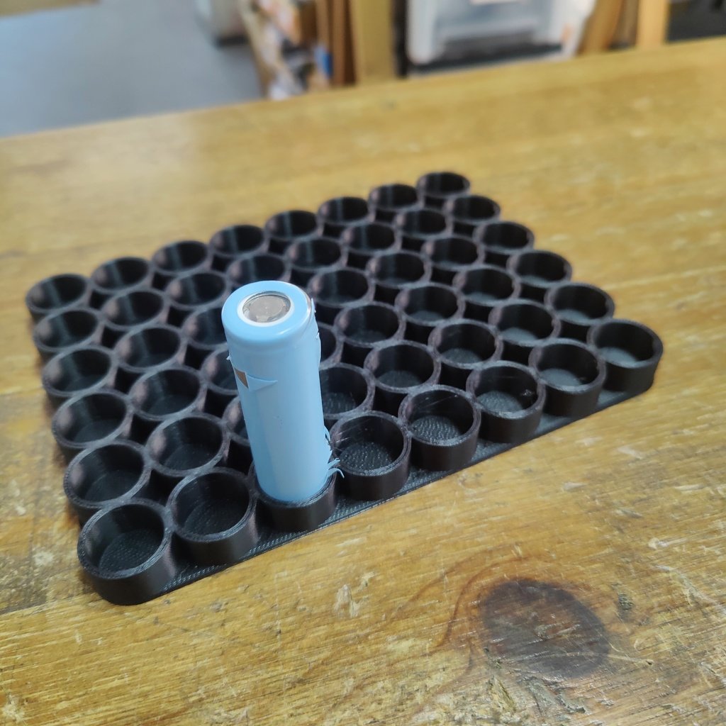 Support imprimé en 3D pour batteries 18650