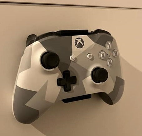 Montage mural pour manette Xbox One