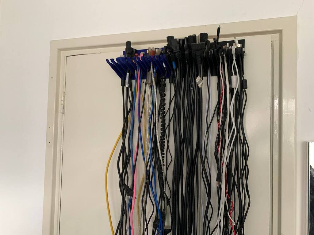 Système de suspension pour câbles
