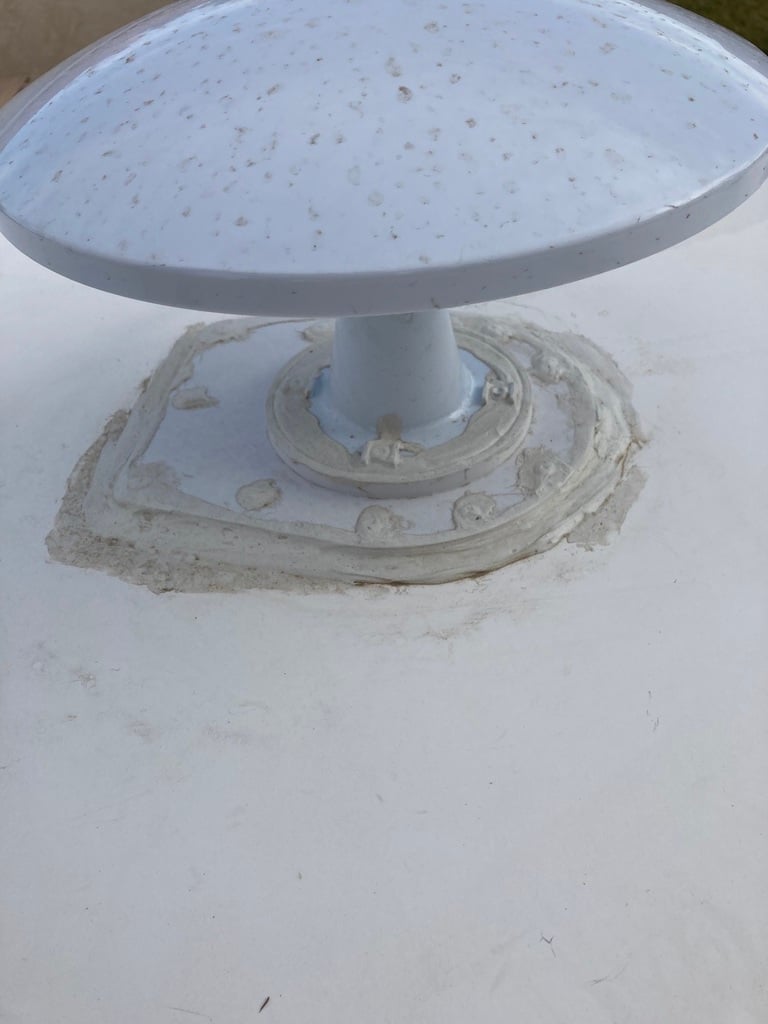 Support d'antenne RV TV pour mise à niveau moderne