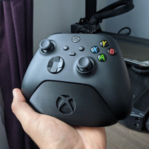 Support minimaliste pour manette Xbox avec logo Xbox