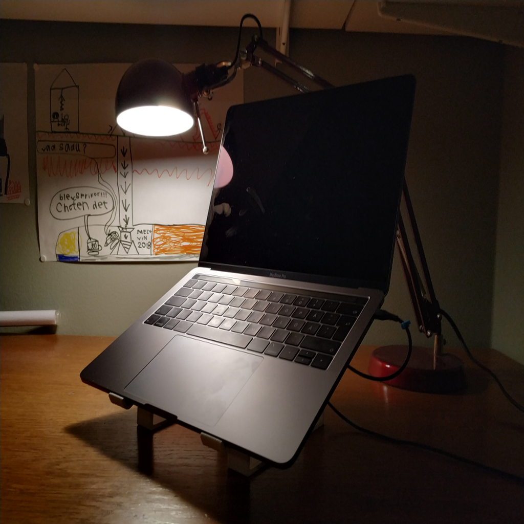 Support élévateur pour Macbook Pro 13 pouces
