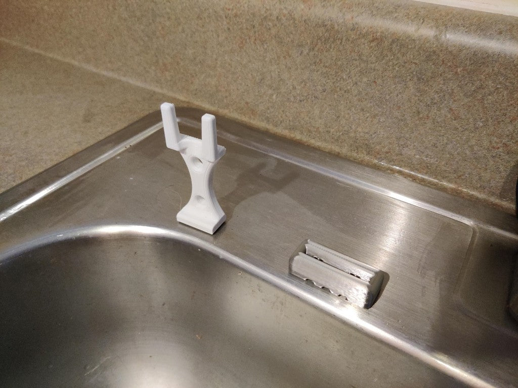 Porte-brosse à vaisselle avec distributeur de savon pour l'évier de cuisine