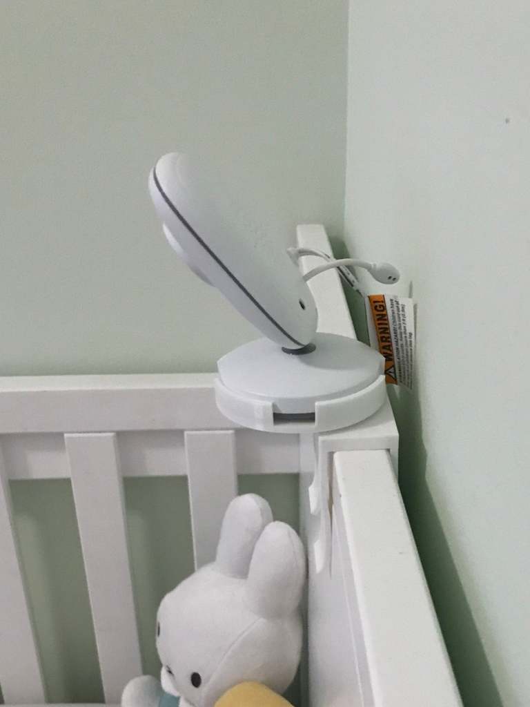 Support de caméra pour babyphone avec trou décalé