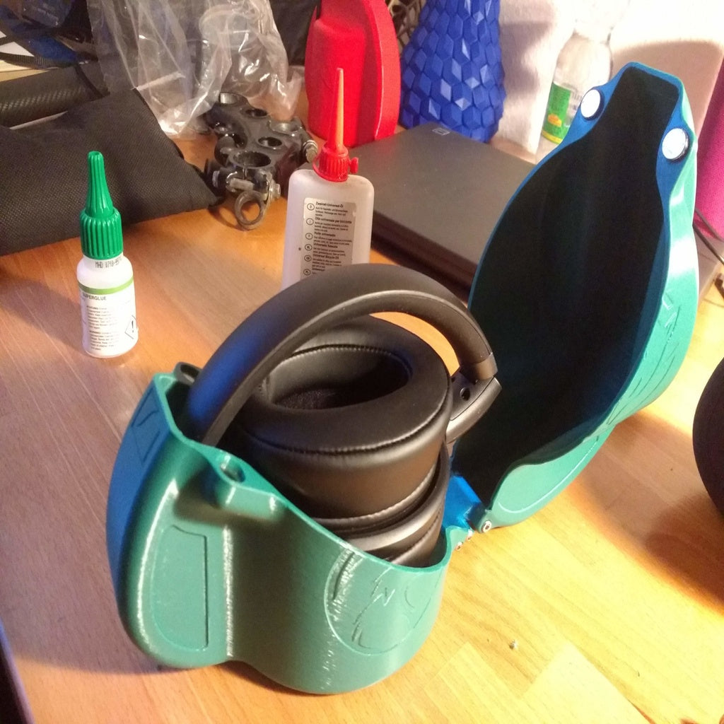 Sacoche pour casque Sennheiser HD 4.4 & 4.5