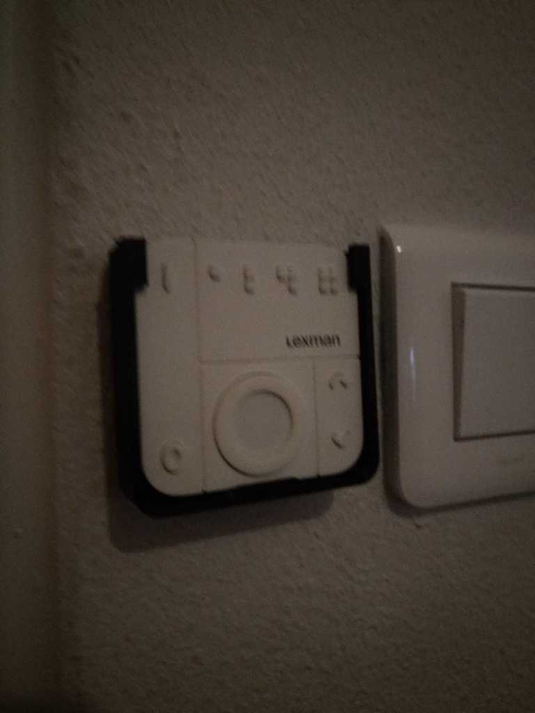 Support de télécommande Zigbee Lexman en PLA
