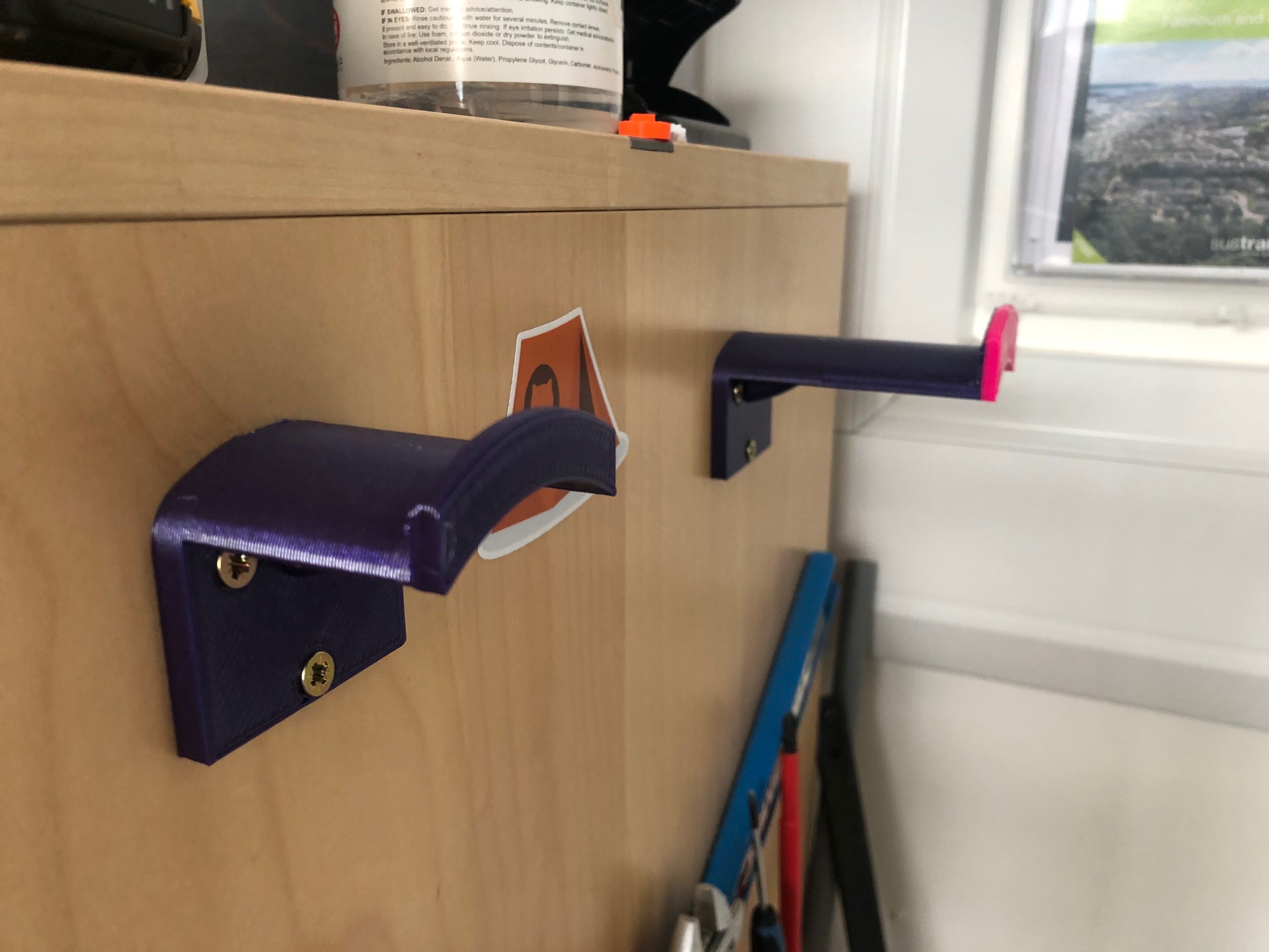 Support de câble pratique