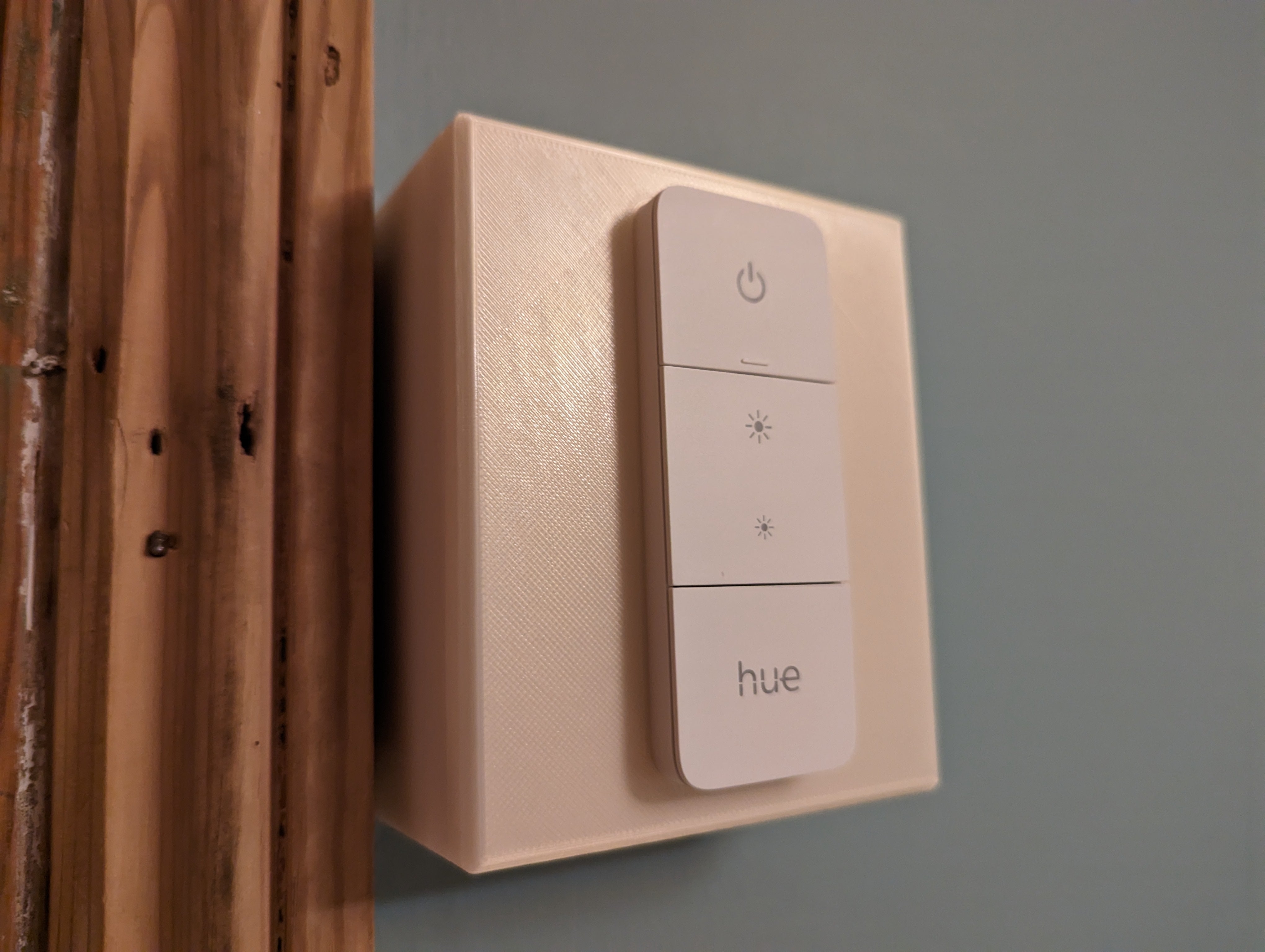 Cache magnétique pour interrupteur variateur Philips Hue