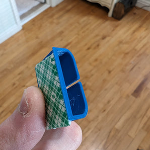 Clips de gestion des câbles efficaces pour sous le bureau