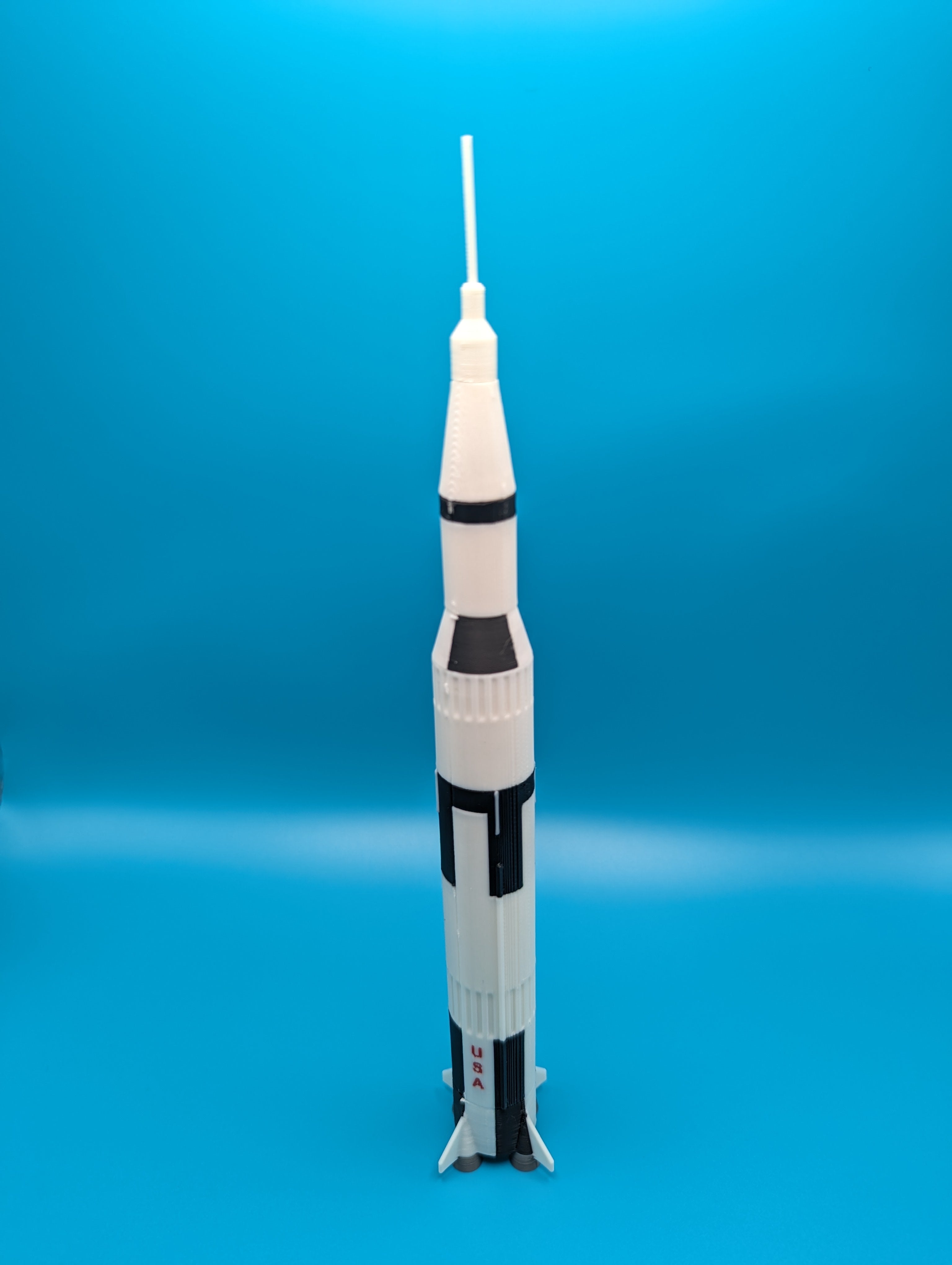 NASA Saturn V Miniature Rocket Model Kit