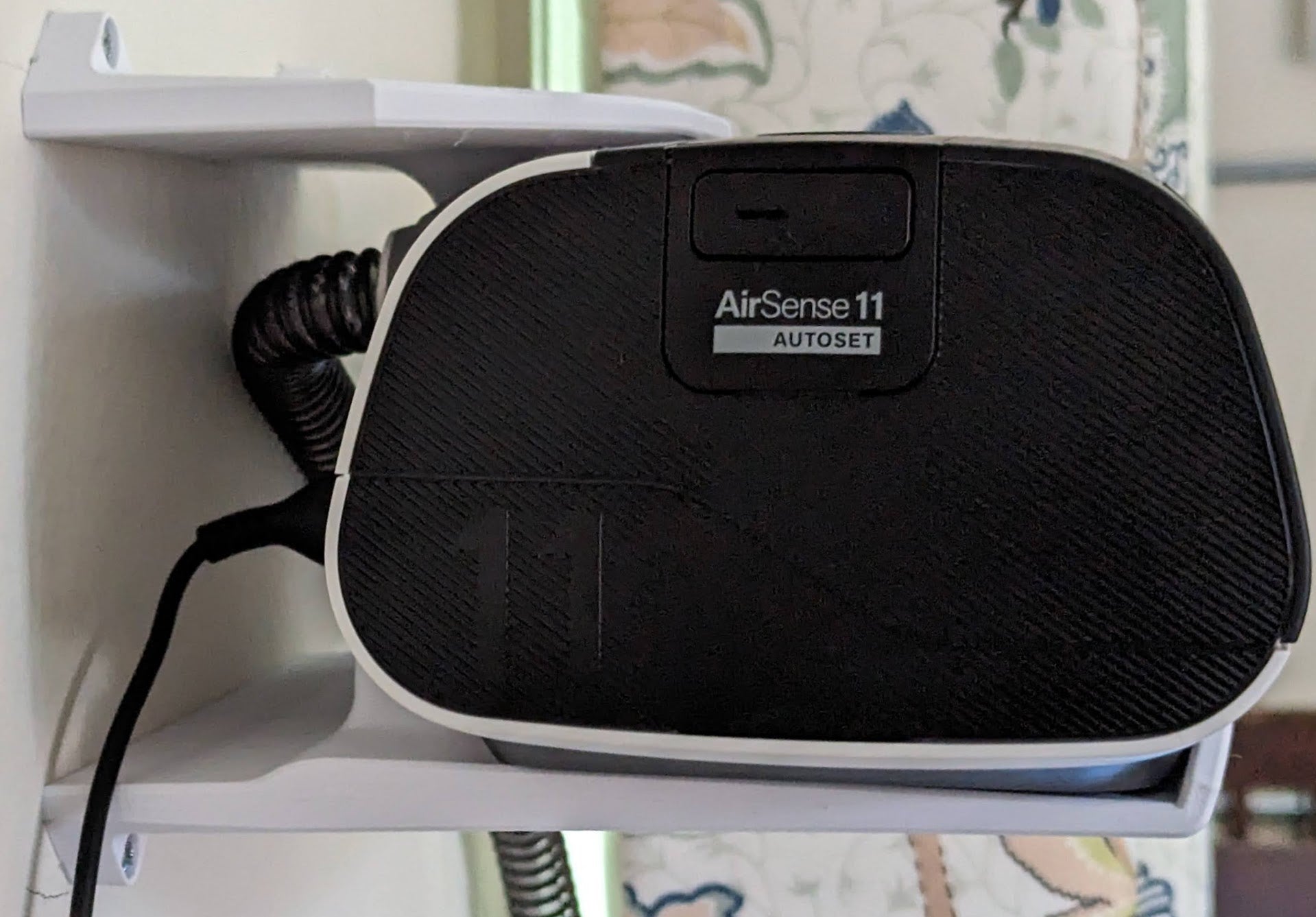 Support mural pour machine CPAP ResMed AirSense 11
