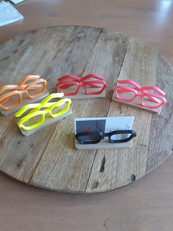 Porte-cartes de visite simple - en forme de lunettes