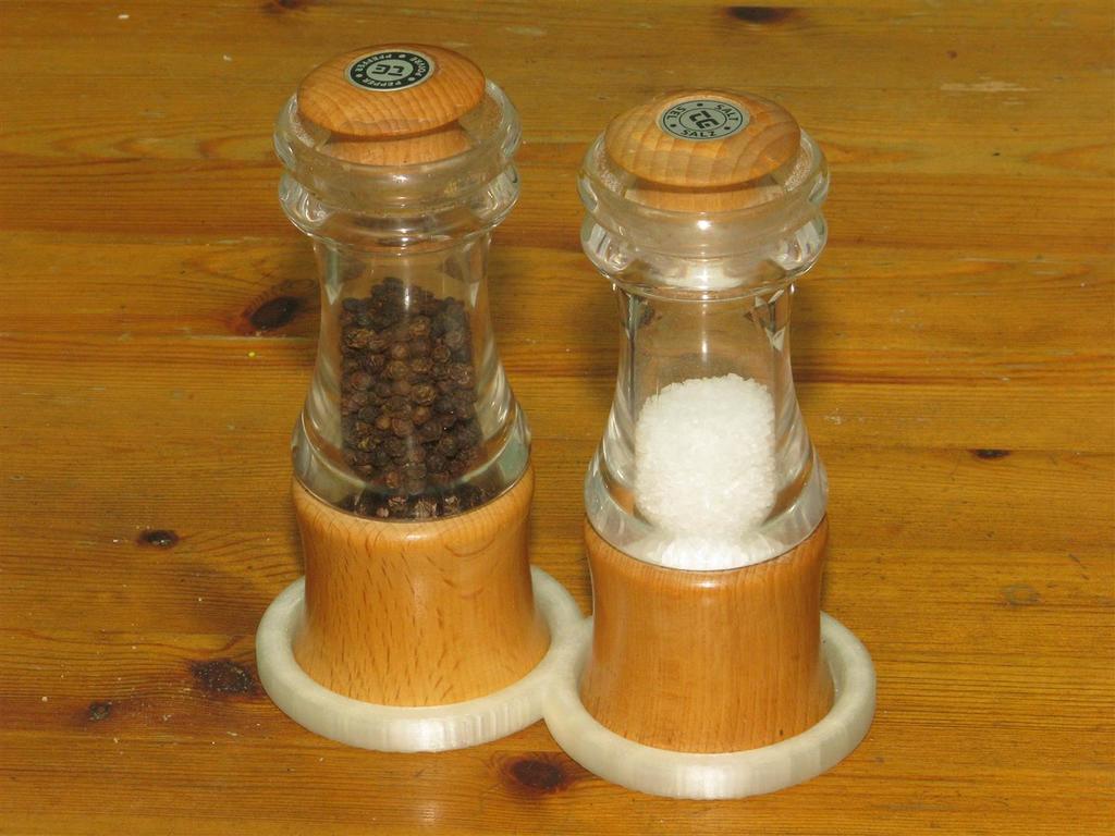 Plateau de dessous de verre pour moulin à sel et à poivre