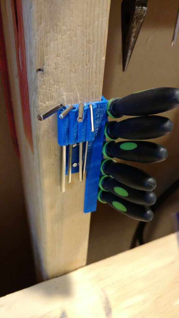 Porte-outils sur goujon pour clés hexagonales et limes aiguilles