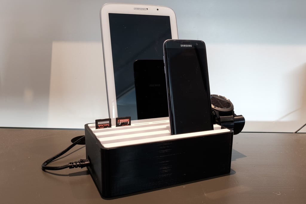 Tablette, téléphone, montre intelligente, support de carte SD et chargeur USB